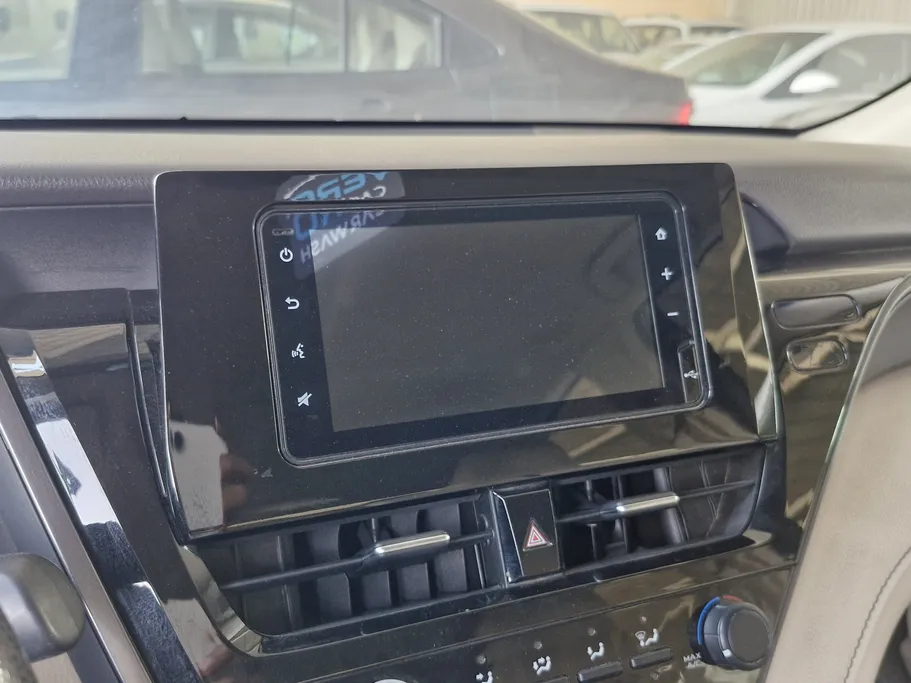 2023 Toyota Camry  LE 