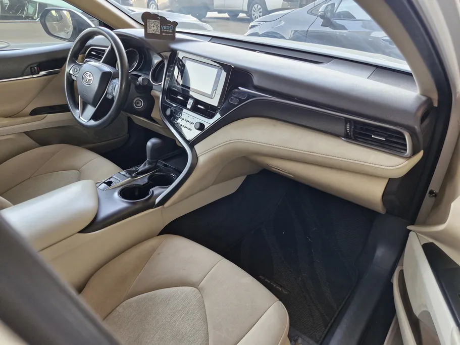 2023 Toyota Camry  LE 