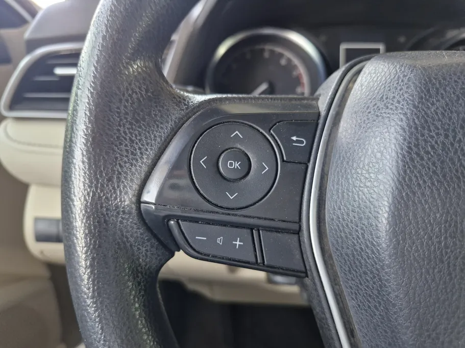 2023 Toyota Camry  LE 