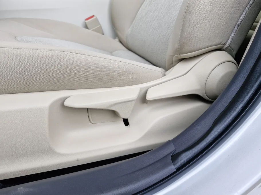 2023 Toyota Camry  LE 