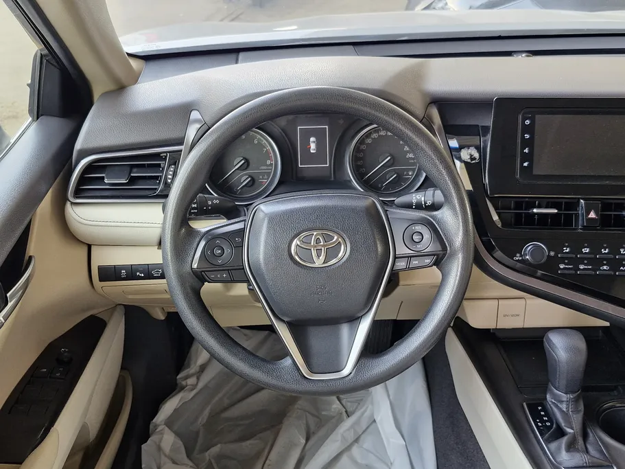 2023 Toyota Camry  LE 