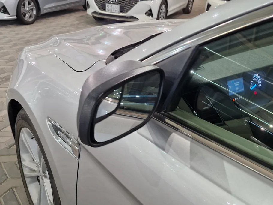 فورد تورس SE 2018