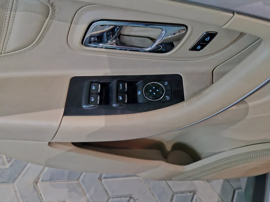 فورد تورس SE 2018