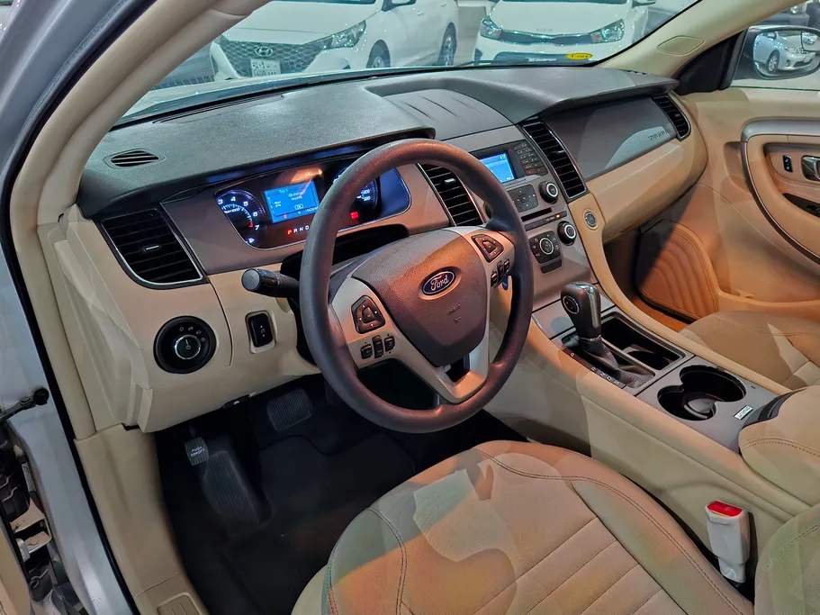 فورد تورس SE 2018