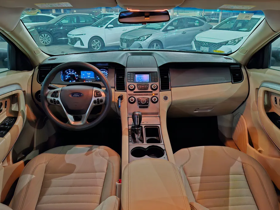 فورد تورس SE 2018