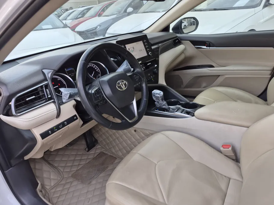 تويوتا كامري GLE HEV  2021 