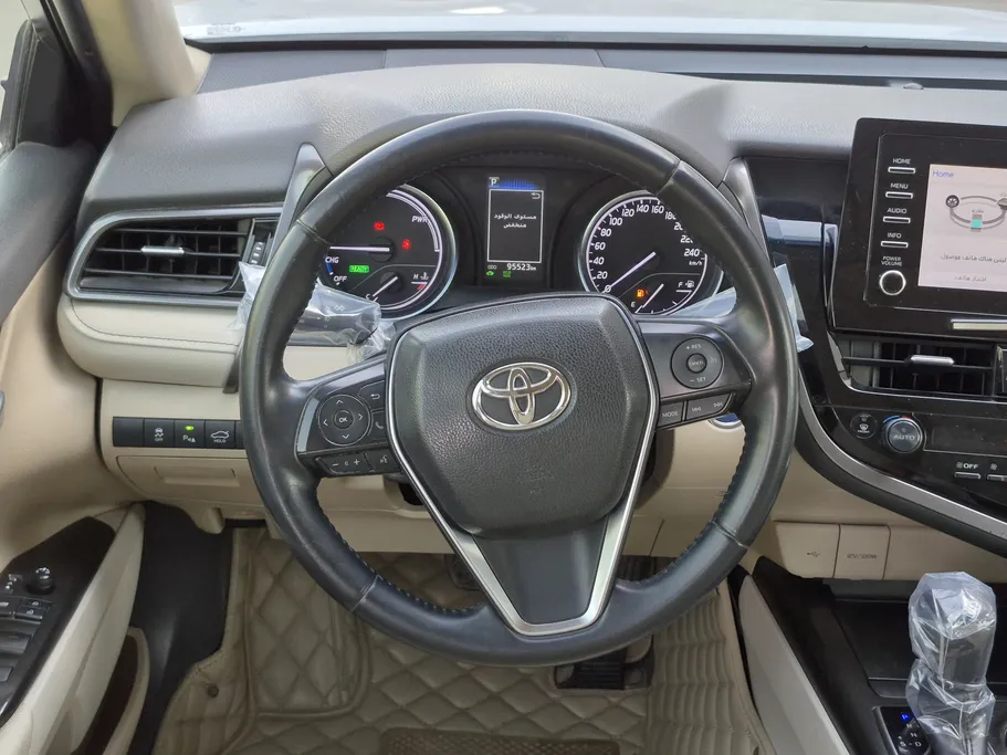 تويوتا كامري GLE HEV  2021 