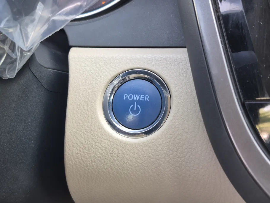 تويوتا كامري GLE HEV  2021 