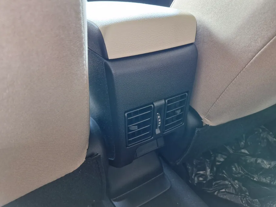 تويوتا يارس Y 2026 