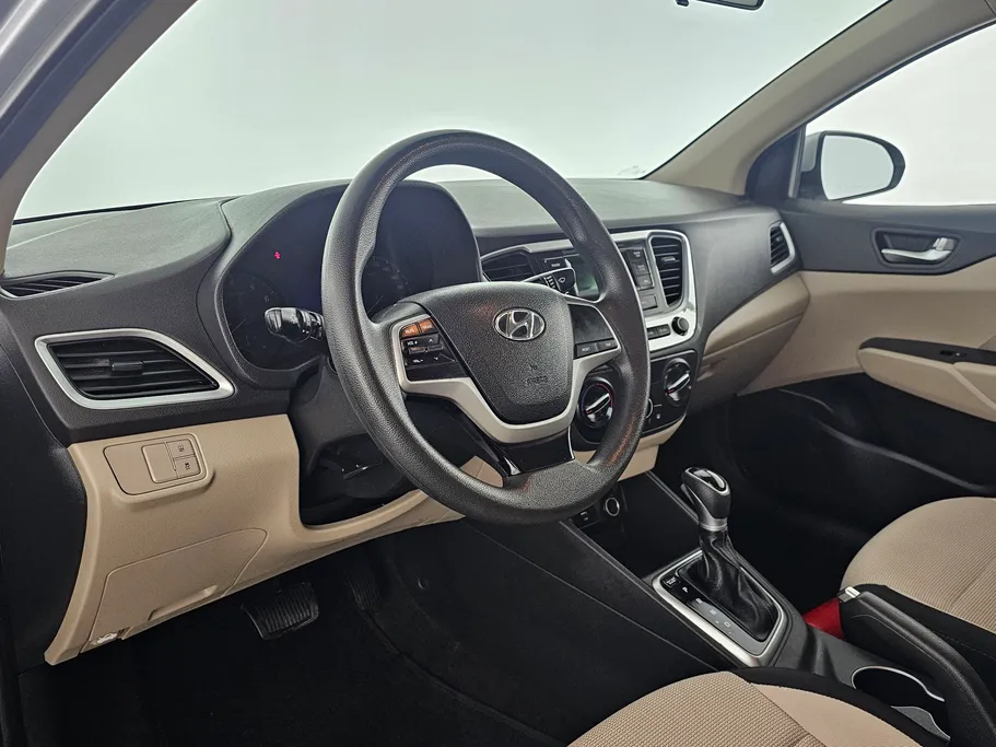 2022 Hyundai Accent Smart