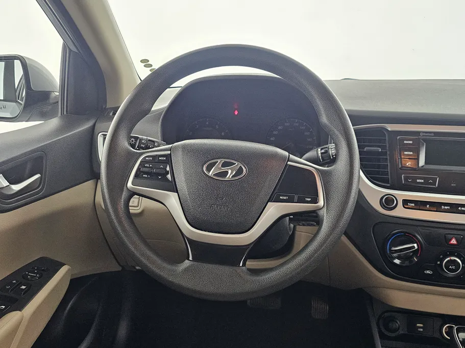 2022 Hyundai Accent Smart