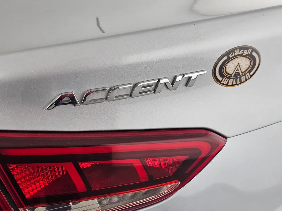 2022 Hyundai Accent Smart
