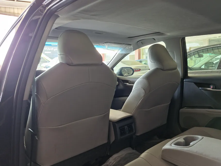 2024 Toyota Camry  SE