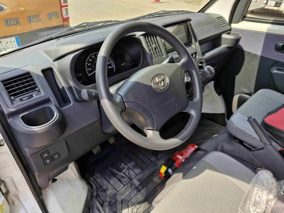 2025 Toyota LiteAce Van