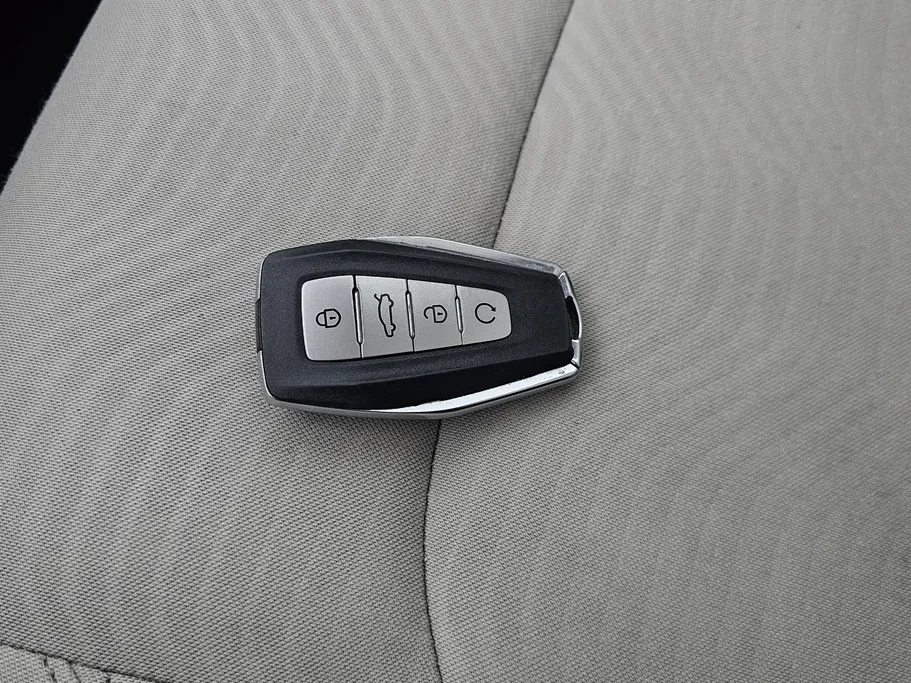 جيلي امجراند GS 2023