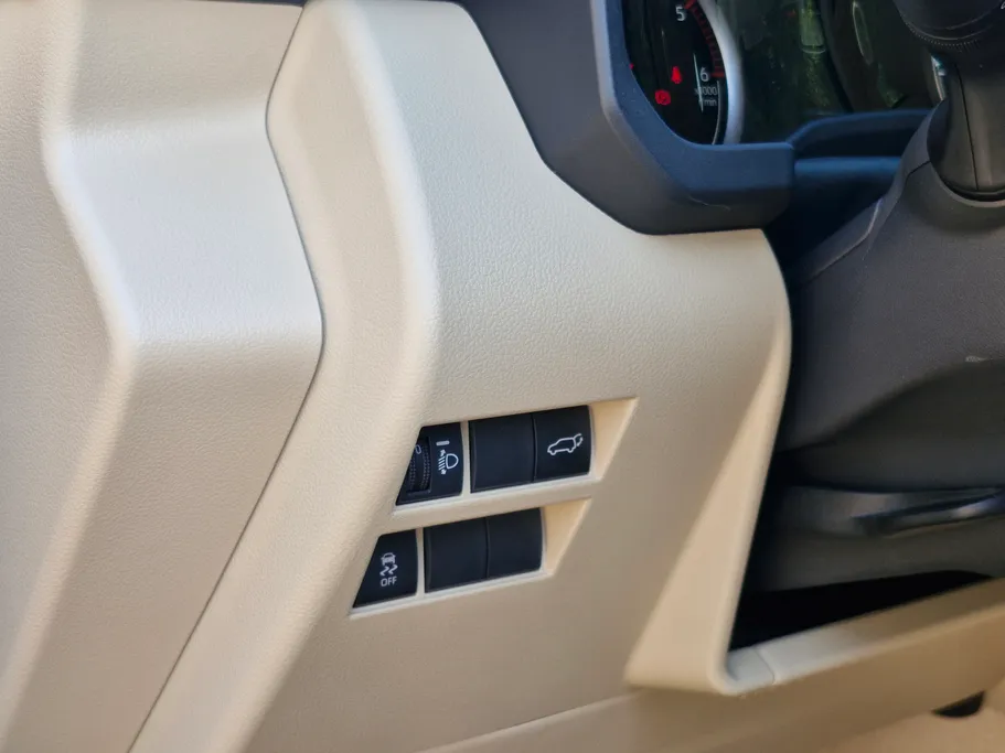 تويوتا لاندكروزر GXR4 DSL 2024 