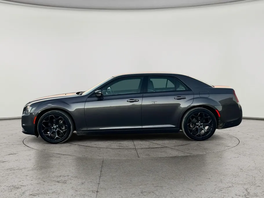 كرايسلر 300 S 2021 