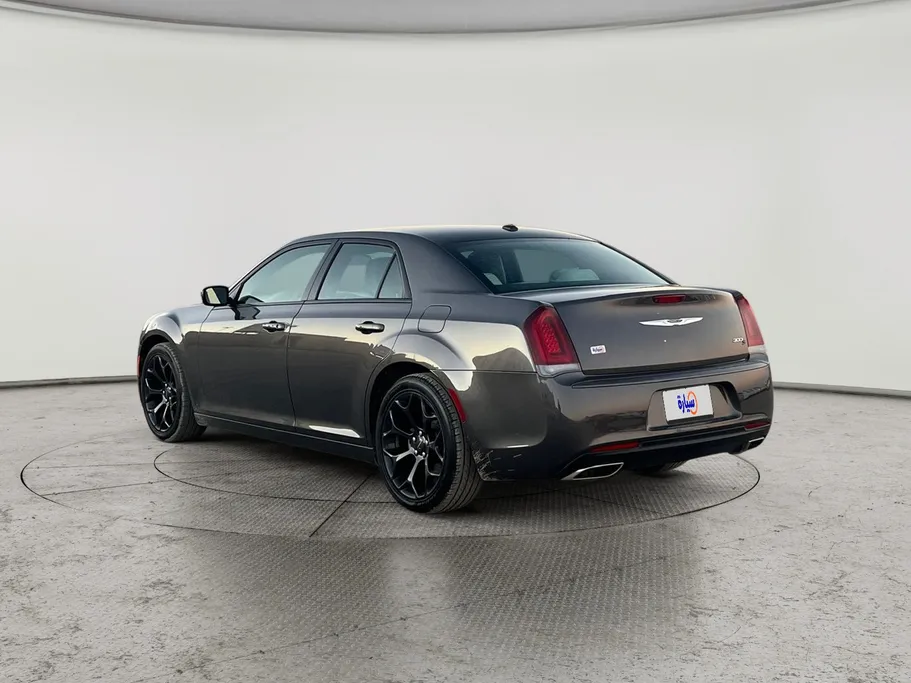 كرايسلر 300 S 2021 