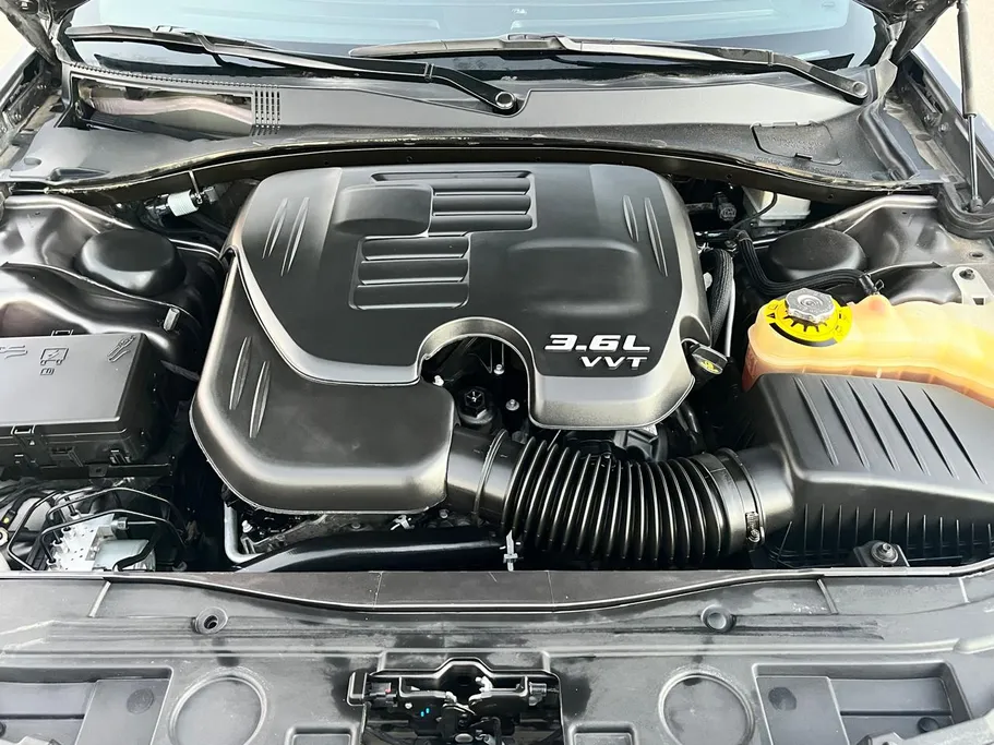 كرايسلر 300 S 2021 