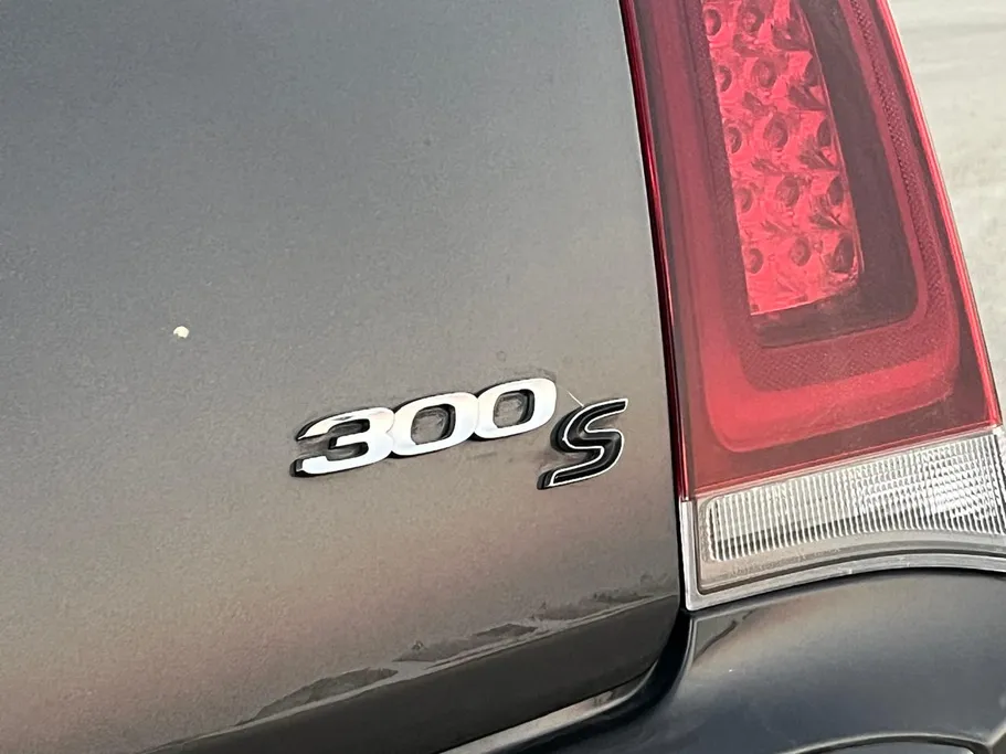 كرايسلر 300 S 2021 