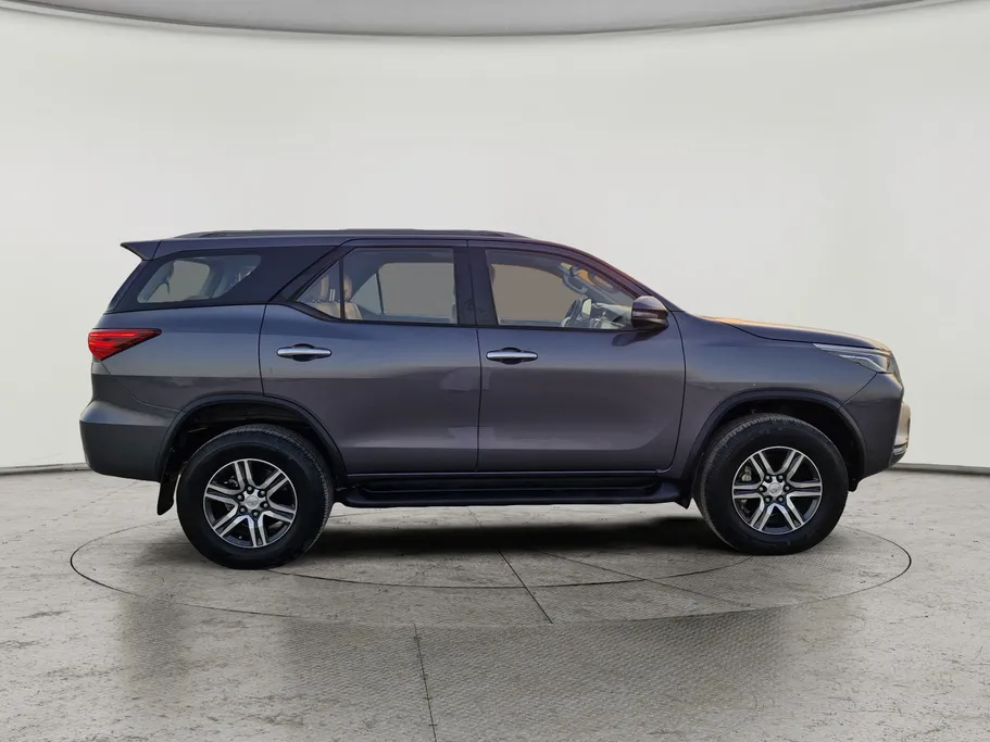 2021 Toyota Fortuner GX