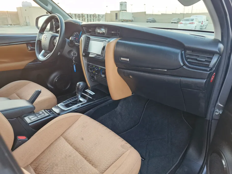 2021 Toyota Fortuner GX