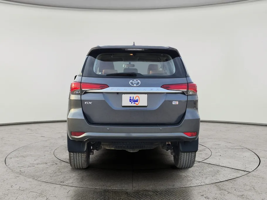 2021 Toyota Fortuner GX 