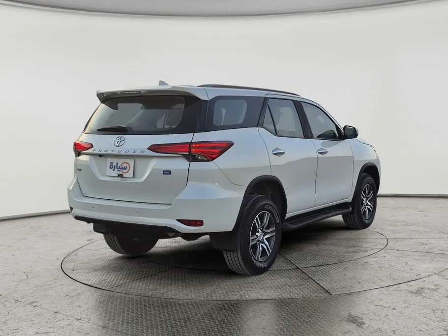 2021 Toyota Fortuner GX