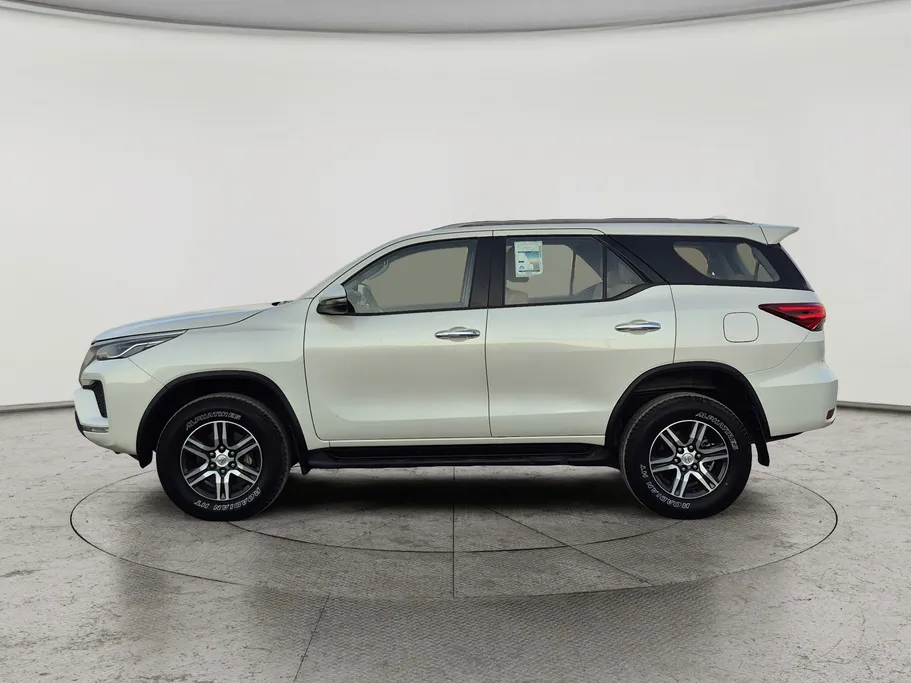 2021 Toyota Fortuner GX