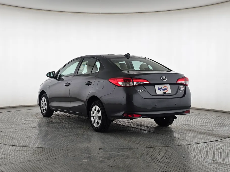 2019 Toyota Yaris  Y