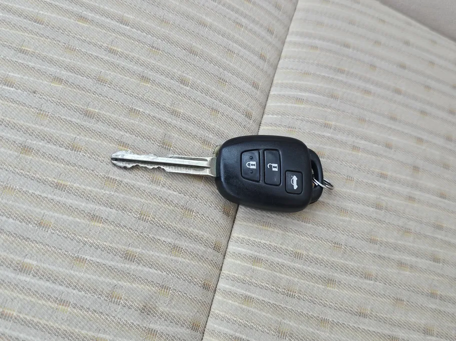 2019 Toyota Yaris  Y