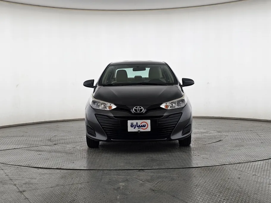 2019 Toyota Yaris  Y