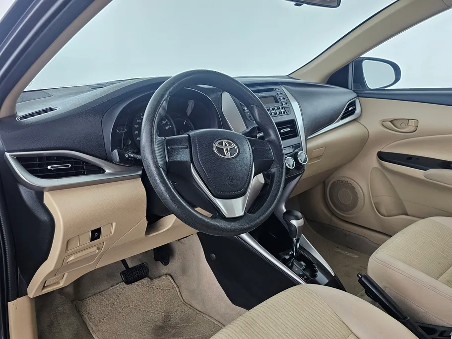 2019 Toyota Yaris  Y