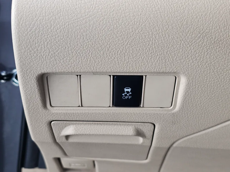 2019 Toyota Yaris  Y