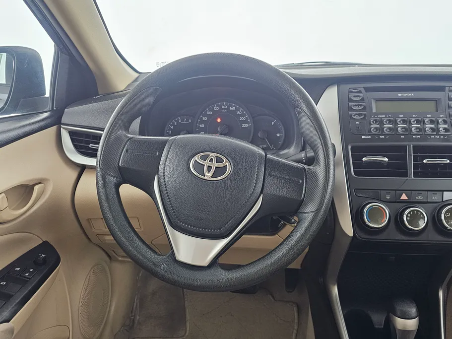 2019 Toyota Yaris  Y