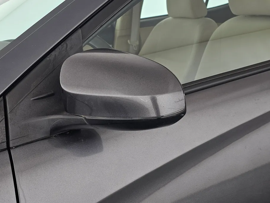 2019 Toyota Yaris  Y