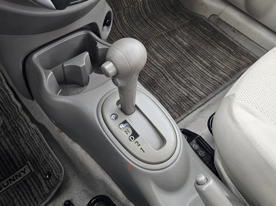 2021 Nissan Sunny Classic