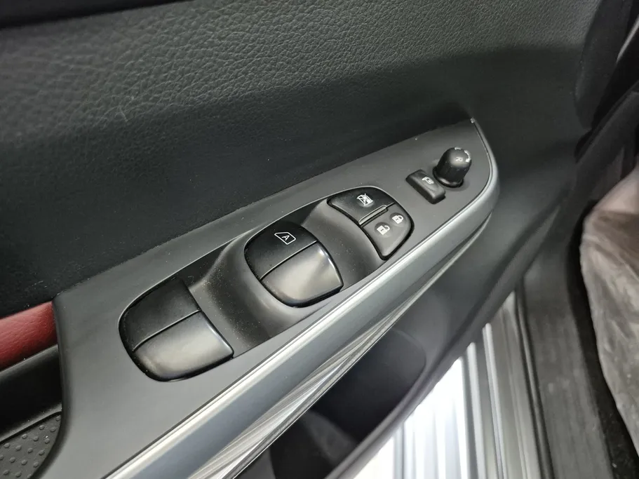 2023 Nissan Xterra Platinum 