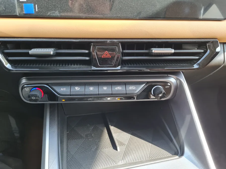 2026 GAC GS3 Emzoom GB 