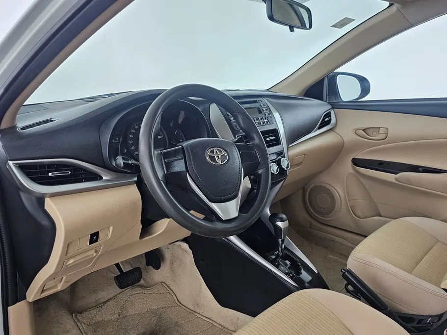 2020 Toyota Yaris  Y