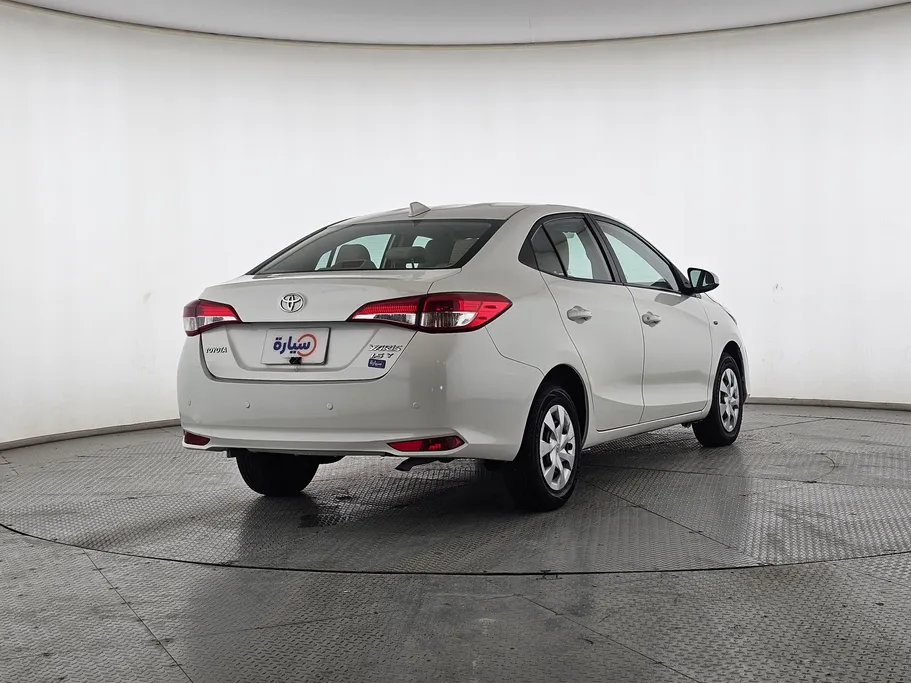2020 Toyota Yaris  Y