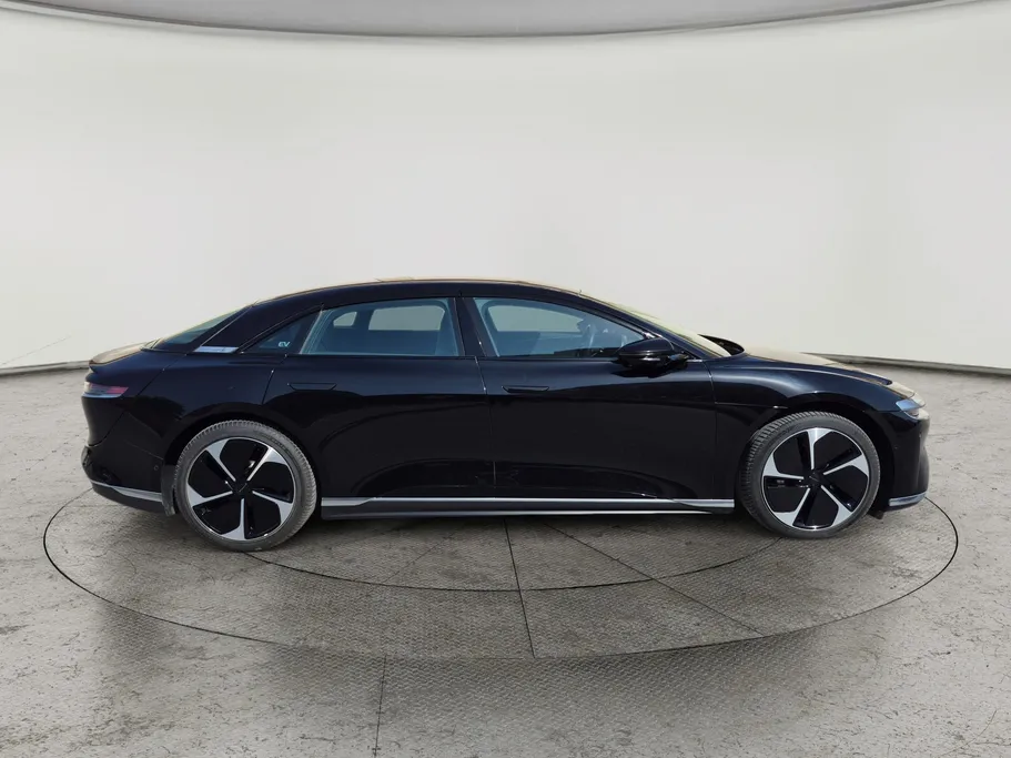 لوسيد اير  جراند تورينج 2024