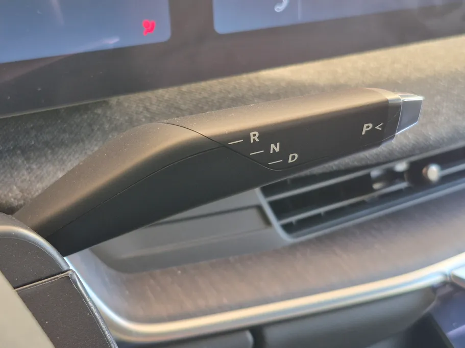 لوسيد اير  جراند تورينج 2024