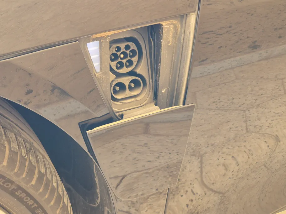 لوسيد اير  جراند تورينج 2024