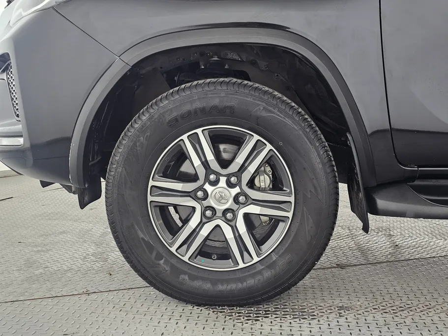 2021 Toyota Fortuner GX 