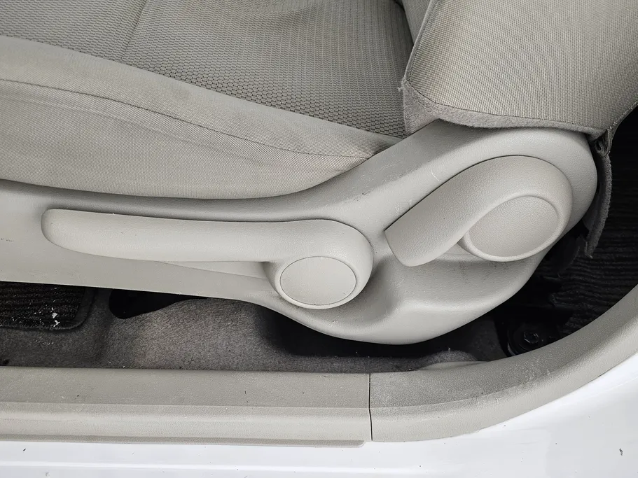 2023 Nissan Sunny SV Comfort 