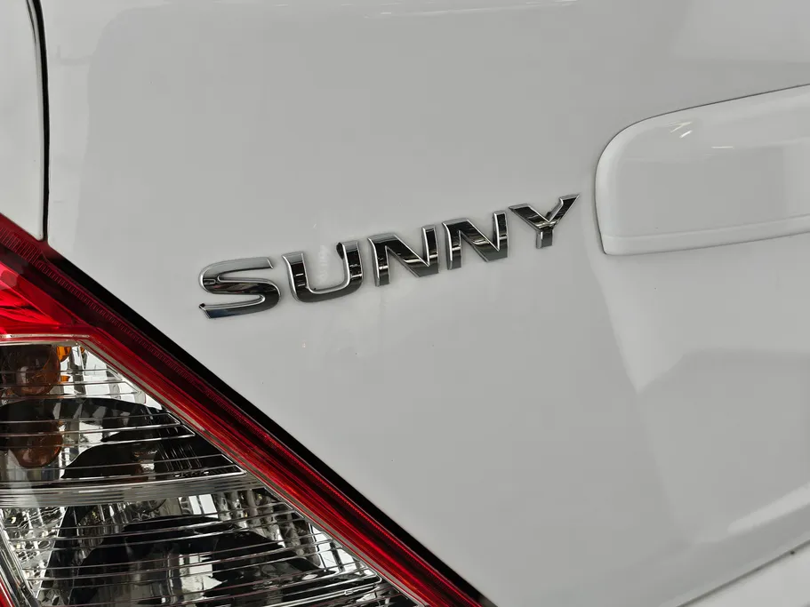 2023 Nissan Sunny SV Comfort 