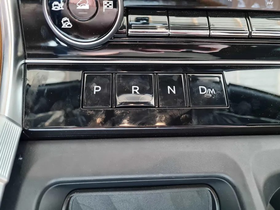 2026 Nissan Patrol SE Titanium Plus 