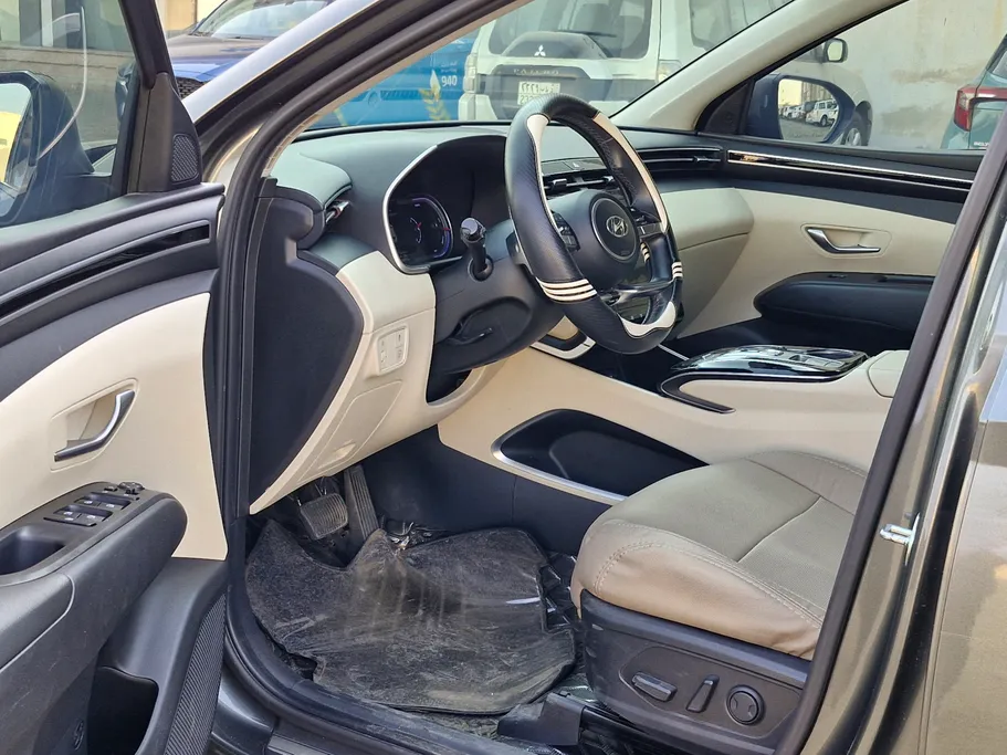 2023 Hyundai Tucson Premium 