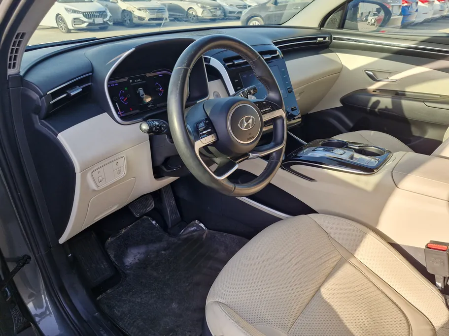 2023 Hyundai Tucson Premium 
